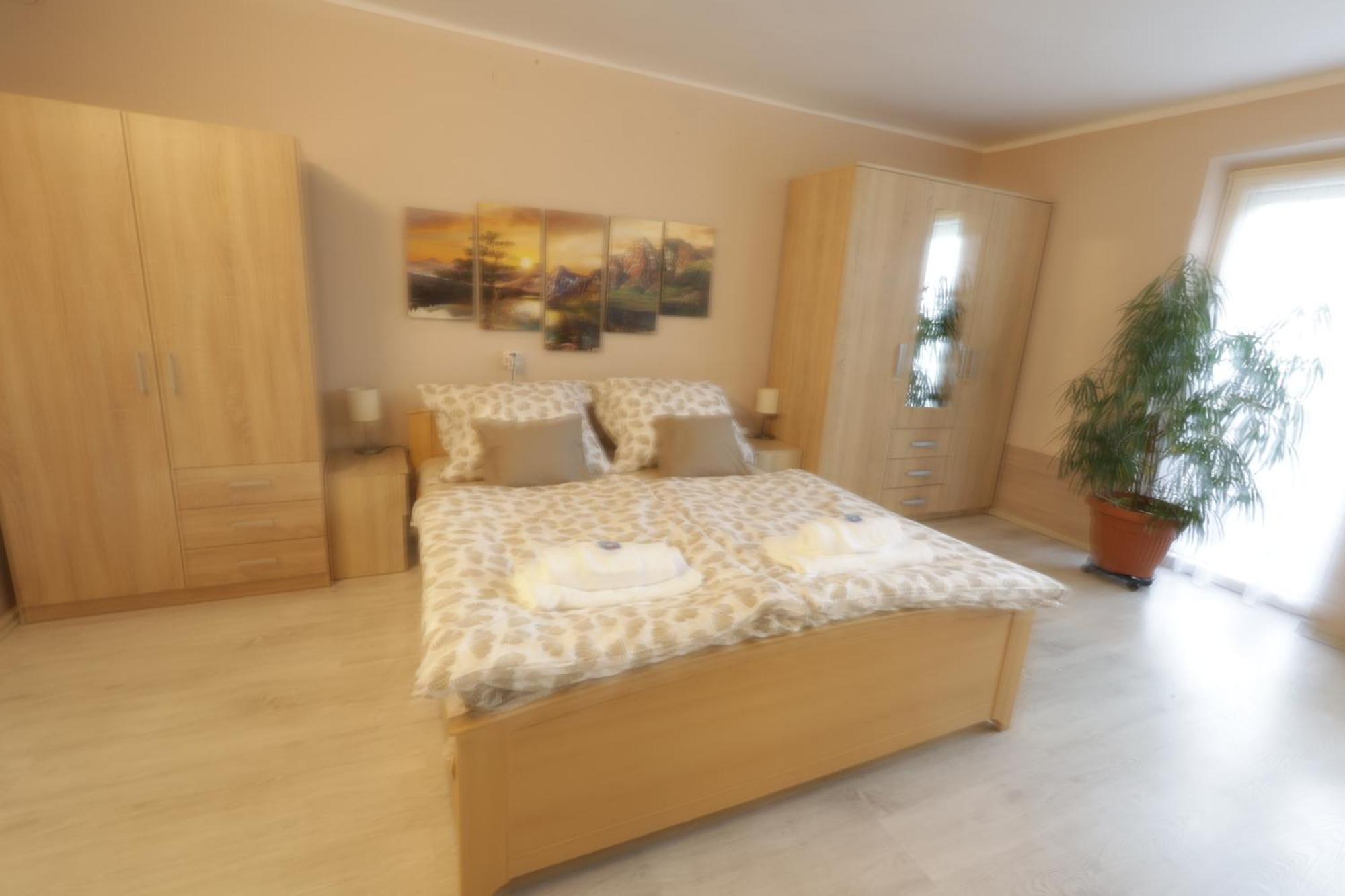 פץ' Stardust Apartman מראה חיצוני תמונה